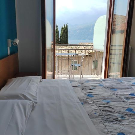Hotel Luisa Brenzone sul Garda Kültér fotó