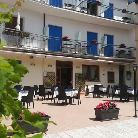 Hotel Luisa Brenzone sul Garda Kültér fotó