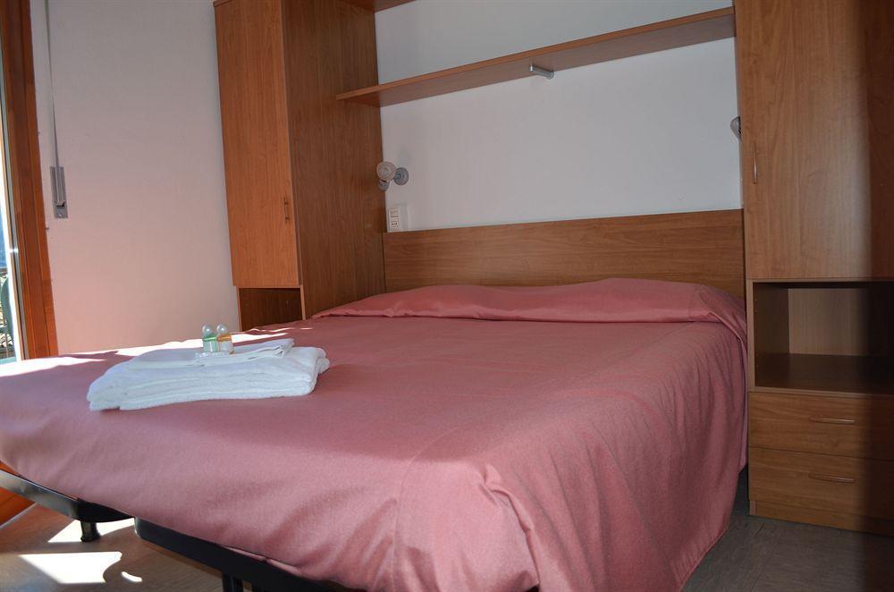 Hotel Luisa Brenzone sul Garda Kültér fotó